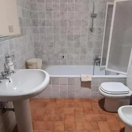 Frantoio Di شقة